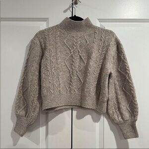 grey cropped sweater (hint of pink)